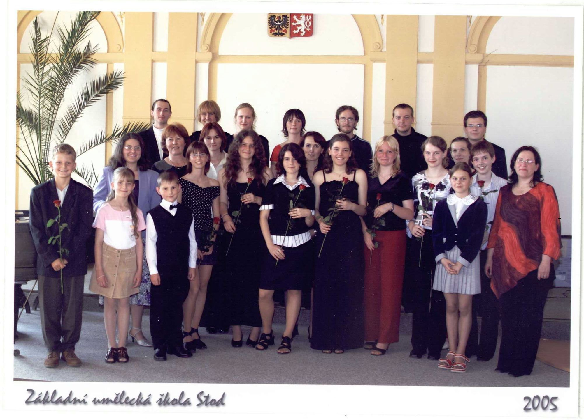 ZUŠ Stod- pedagogický sbor se žáky